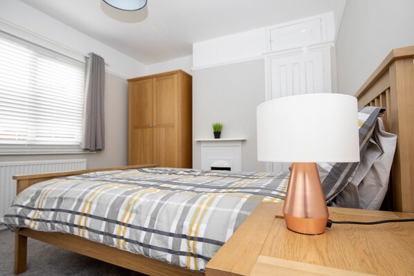 2 bedrooms, iron/ironing board, free WiFi, bed sheets - Home in Lincoln (Lincoln)