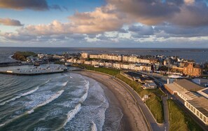 Beach nearby - Dunluce Green - Portrush by the Sea  (Portrush)