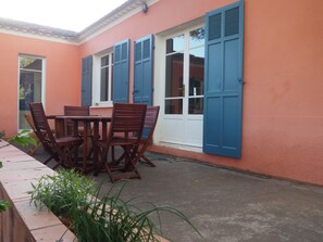 Restauration en plein air