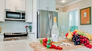 Fridge, microwave, oven, stovetop - A gorgeous private heated pool, with dock on canal a dog friendly paradise! (Holmes Beach)
