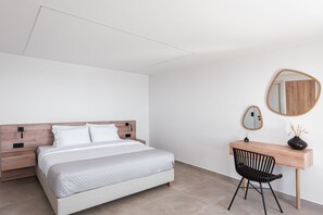 1 soverom, safe på rommet, strykejern/-brett og reiseseng for barn