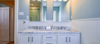 Alpine House â Historic Leadville Victorian, 4BR Walk to Harrison Ave, Sleeps 10