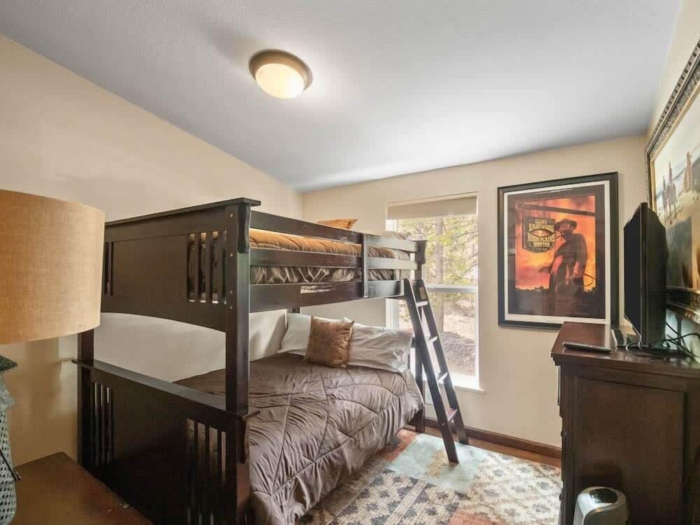 3BR Mountain View Covered Patio Pet Friendly Leadville Vrbo