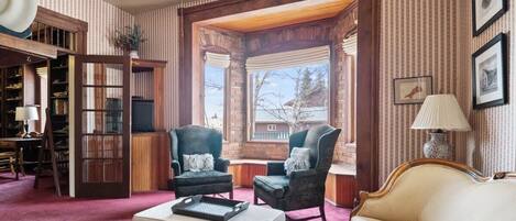 Televisión y oficina