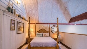 4 makuuhuonetta, silitysrauta/-lauta, Wi-Fi, vuodevaatteet