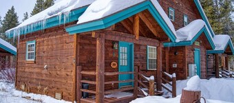 Trapper's Treasure 5A — Loft Condo with Yard, Grill & Gas Fireplace | Leadville