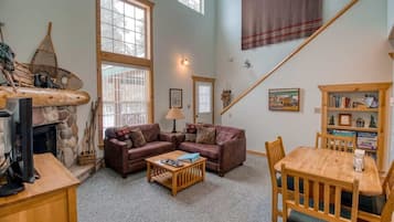 TV, fireplace, stereo, offices