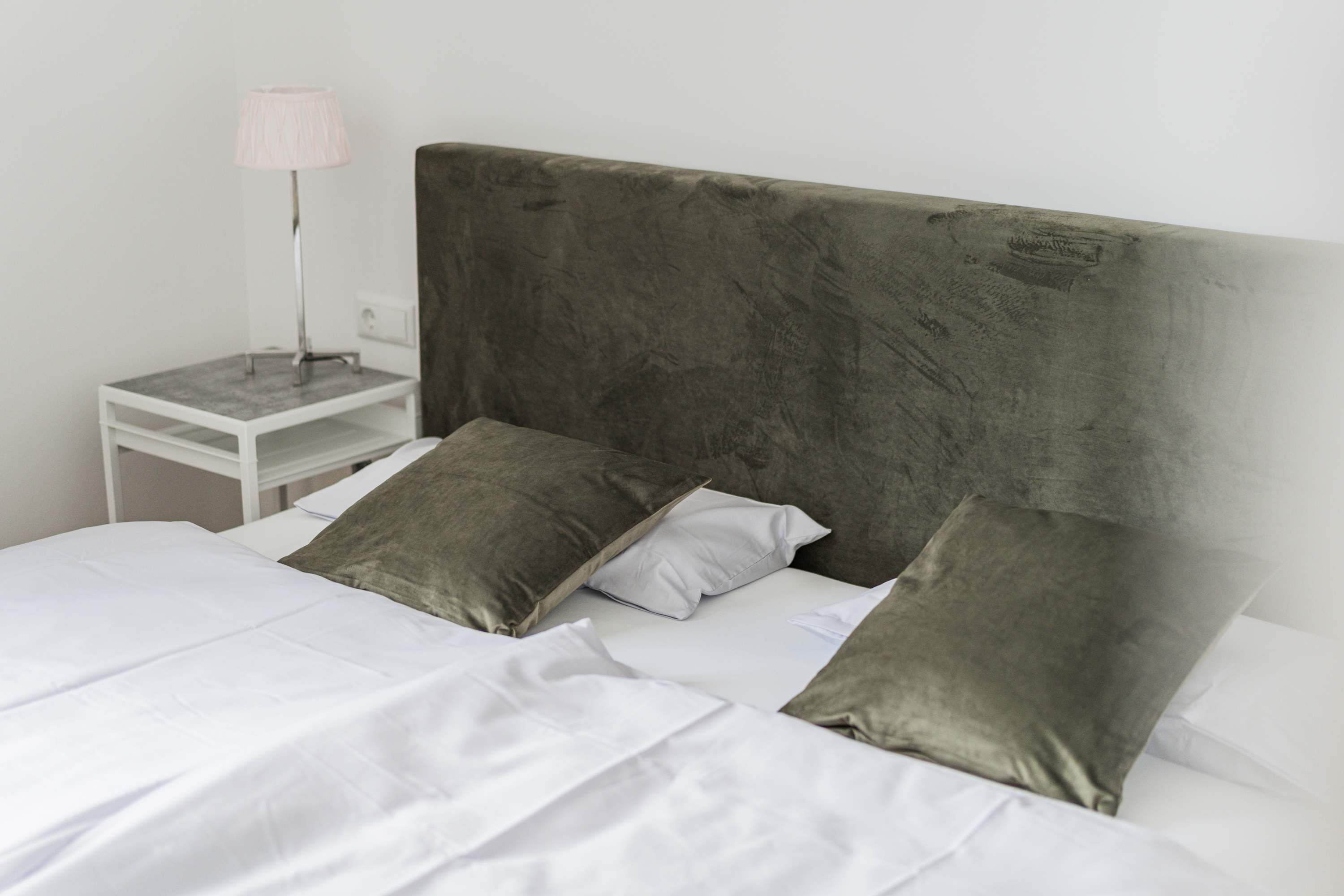 3 bedrooms, iron/ironing board, travel crib, WiFi