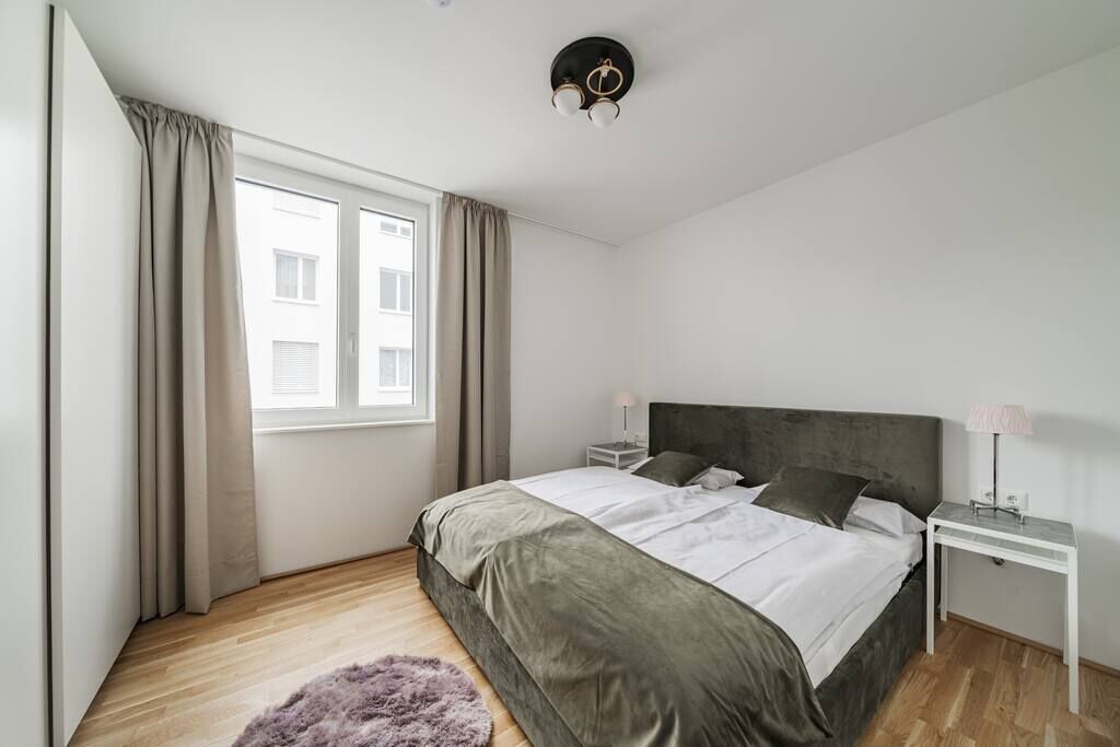 3 bedrooms, iron/ironing board, travel crib, WiFi