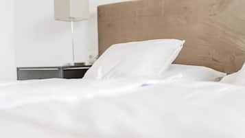 1 bedroom, iron/ironing board, travel cot, WiFi