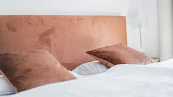 2 Schlafzimmer, BĂŒgeleisen/BĂŒgelbrett, Reisekinderbett, WLAN