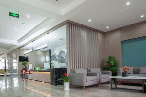 Lobby - Changxing Hainabaichuan Hotel (Changxing)