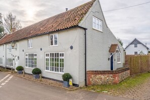 Exterior - Cornloft Cottage, South Creake, Norfolk (South Creake)