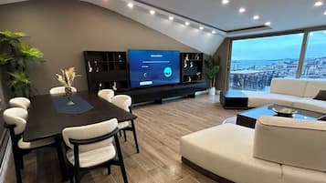 Romantic Room (Sea View and Terrace)