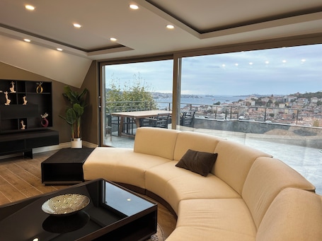 Romantic Room (Sea View and Terrace) | Premium bedding, memory foam beds, minibar, in-room safe