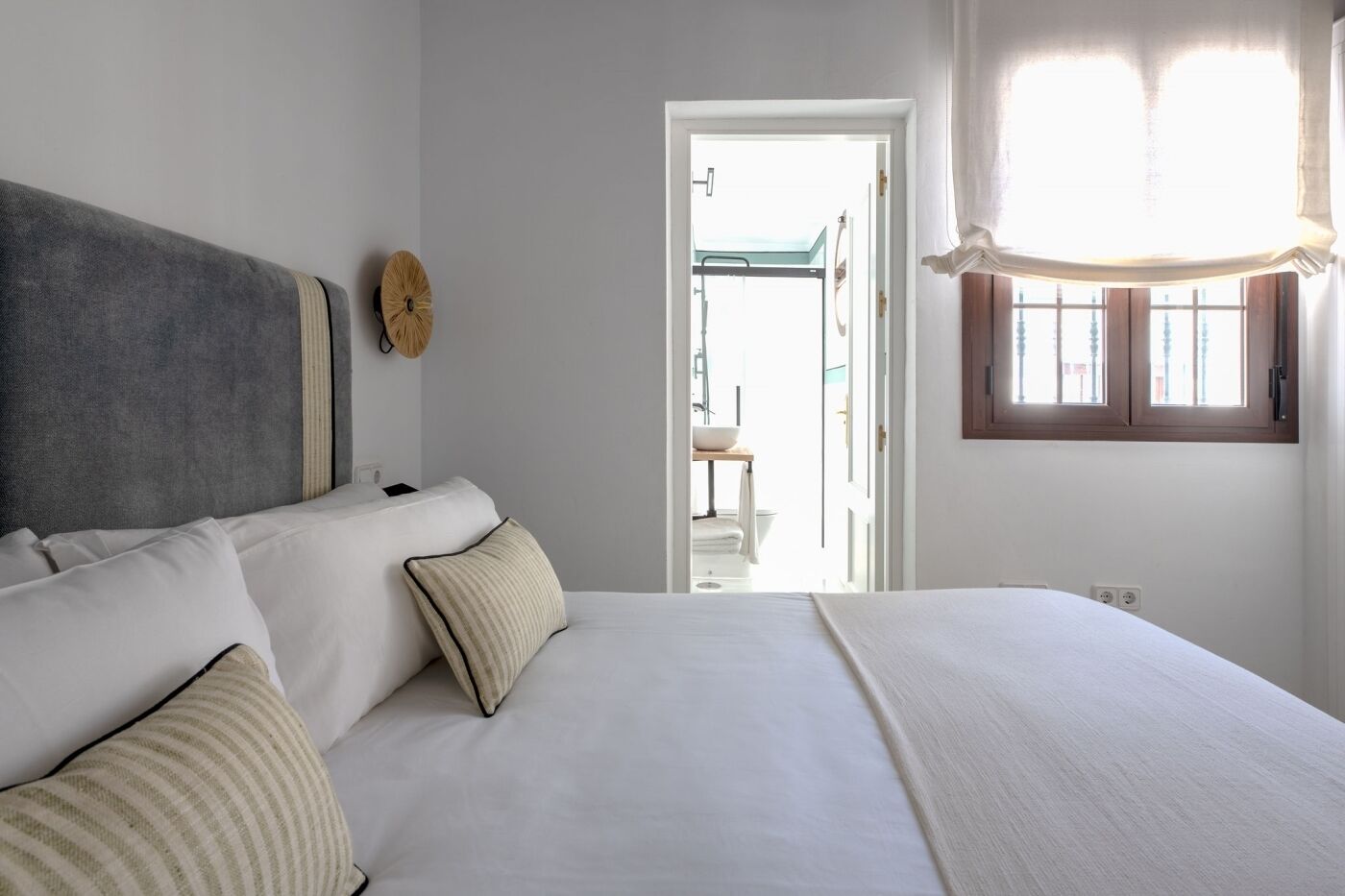 1 bedroom, iron/ironing board, Internet, bed sheets