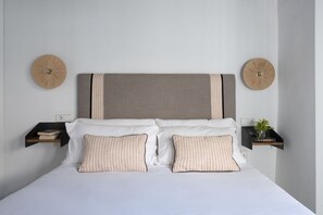 1 habitación, tabla de planchar con plancha, internet y ropa de cama 