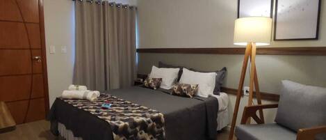 Deluxe Double Room | Free WiFi, bed sheets