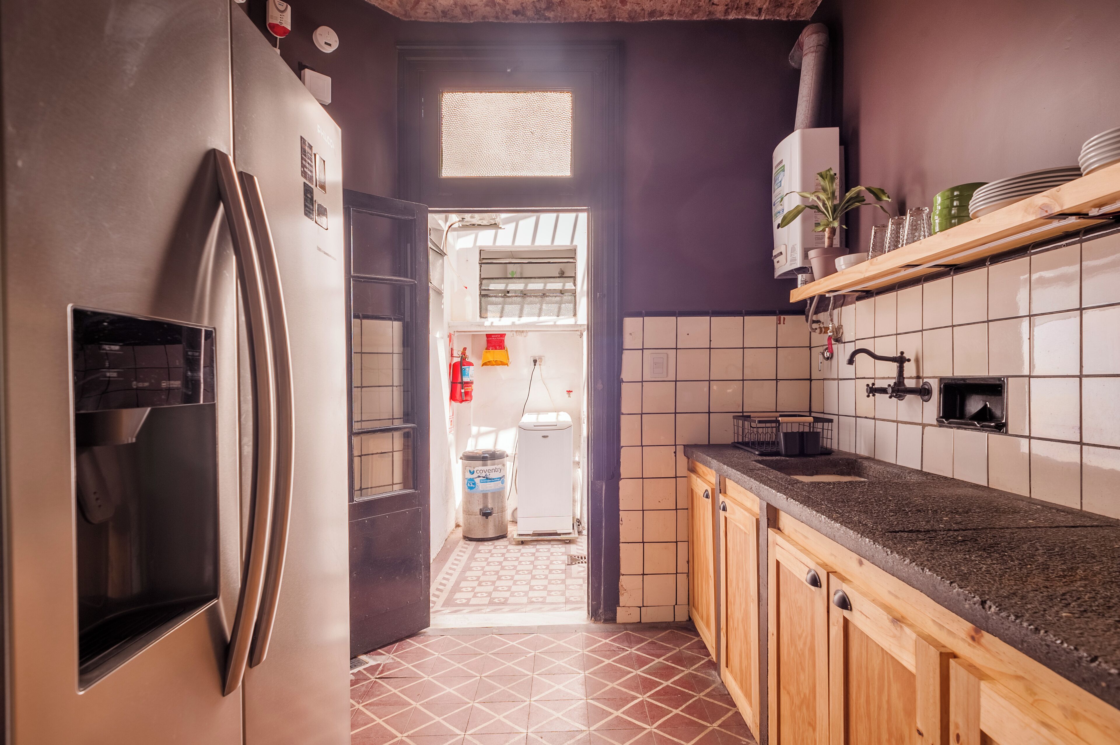 Fridge, microwave, oven, coffee/tea maker