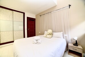 2 habitaciones y ropa de cama
