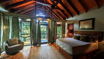 1 bedroom, iron/ironing board, travel crib, WiFi