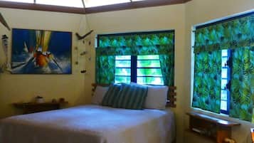 1 bedroom, iron/ironing board, travel crib, WiFi