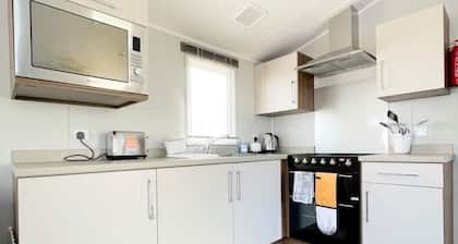 Caravan 5 MINUTES FROM BEACH - HAVEN HOLIDAY PARK