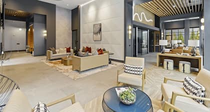 WhyHotel by Placemakr Columbia