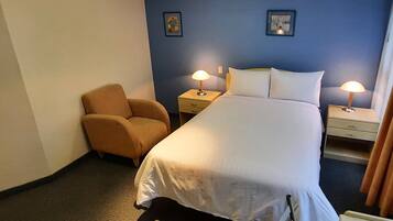 1 bedroom, WiFi, bed sheets, wheelchair access