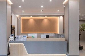 Unclassified image, 5 of 9, button - Stone Lion Jinyi Hotel (Shishi)