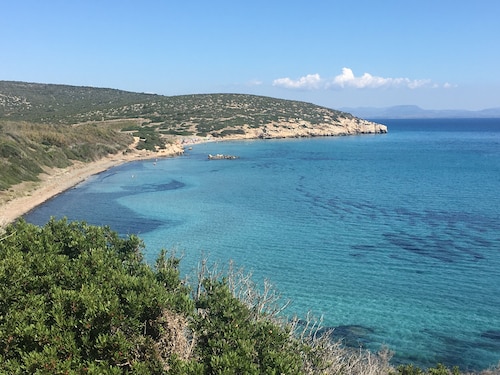 Holiday Home 'Domu Quesada' with Private Terrace, Wi-Fi and Air Conditioning