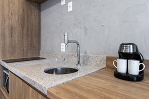 Fridge, microwave, coffee/tea maker, electric kettle