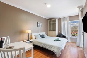 1 sovrum, gratis wi-fi och sängkläder