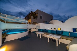 Ulkouima-allas, lämmitetty uima-allas