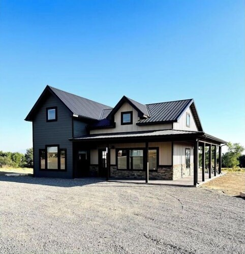 Hidden Seewald Cabin on Vineyard with Hot Tub