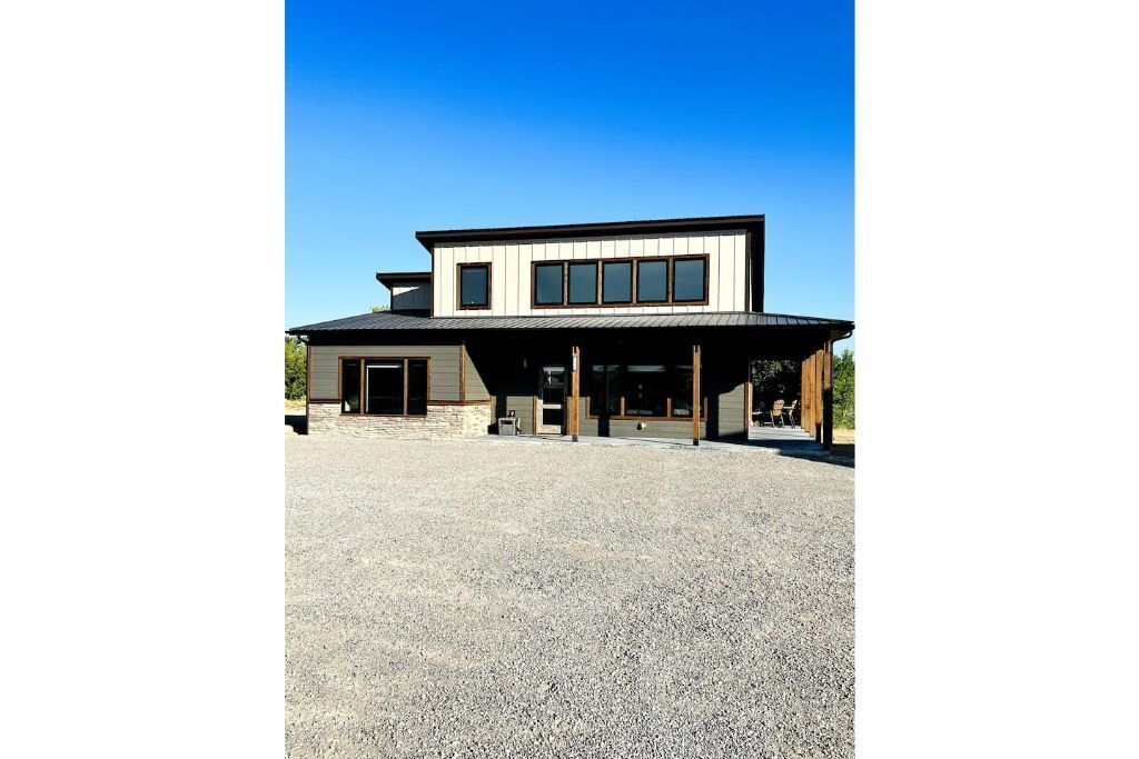 Secluded Crawford Cabin on Vineyard with Hot Tub