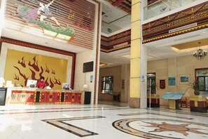 Interior - Heizhugou Midou Hotel (Ebian)