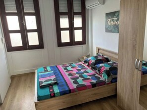 1 bedroom, iron/ironing board, free WiFi