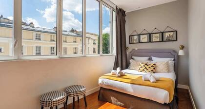 The Collection - Huge and bright 4BD Sacre-Coeur