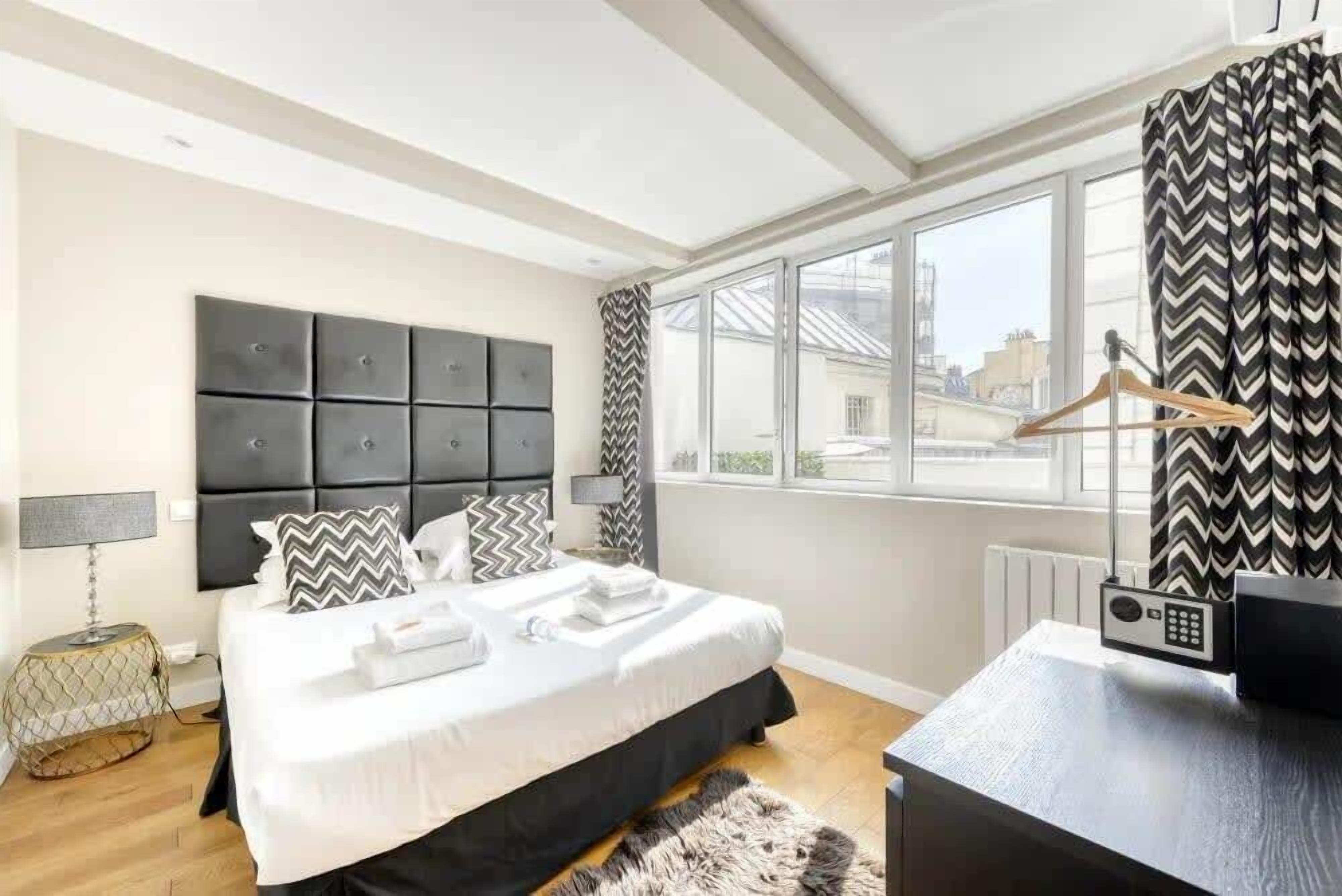 1 Schlafzimmer, Schreibtisch, Bügeleisen/Bügelbrett, WLAN