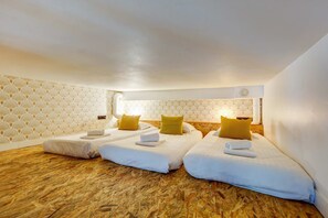 7 chambres, bureau, fer et planche Ă repasser, Wi-Fi