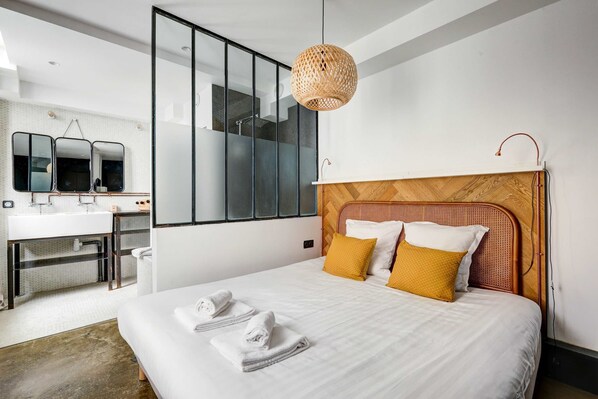 7 chambres, bureau, fer et planche Ă repasser, Wi-Fi