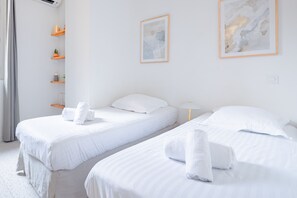 2 chambres, fer et planche à repasser, Wi-Fi gratuit, draps fournis