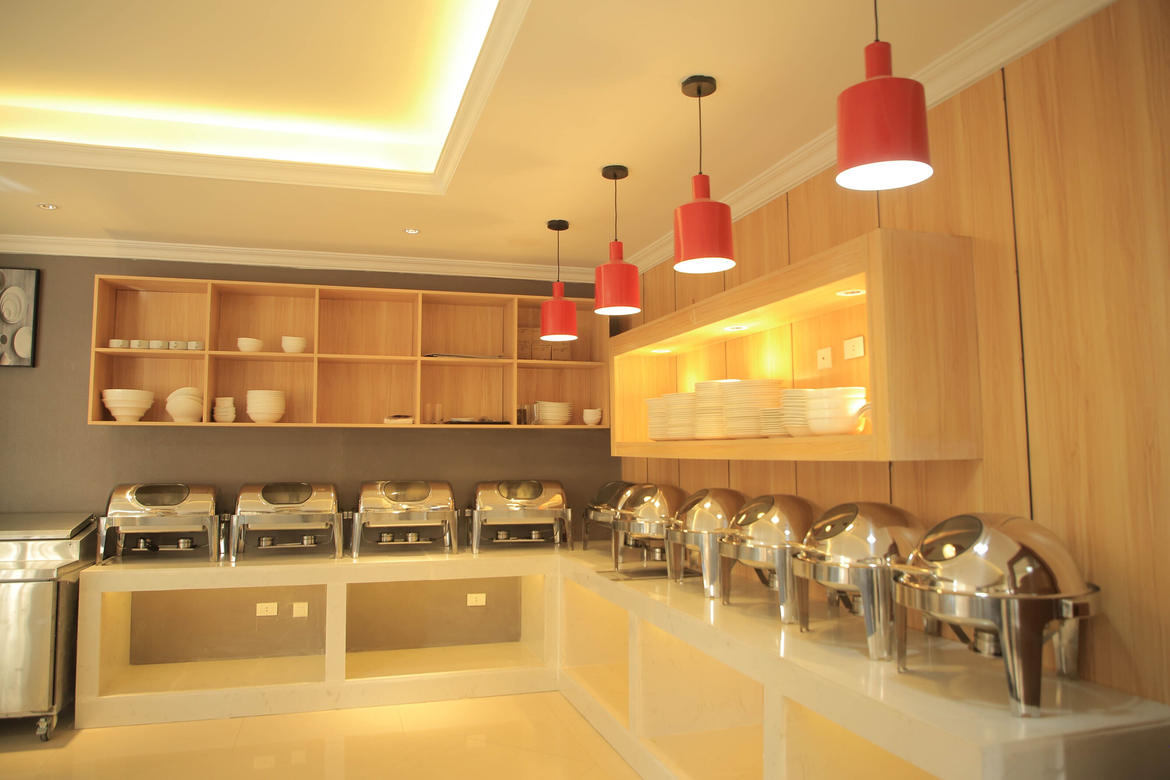 Bao gồm bữa sáng buffet hàng ngày 