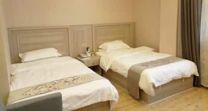 Chuxiong Haiheng Hotel