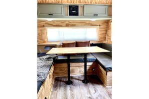 Interior - Sweet Chick Vibes Studio Apt/Camper Near Siesta! (Sarasota)