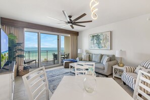 Smart TV - "Sterling Sunsets" Amazing views of the Gulf - Completely renovated - Beach pool (Destin)