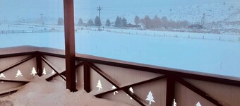 Newly Built Chalet Cody to Wapiti to Yellowstone