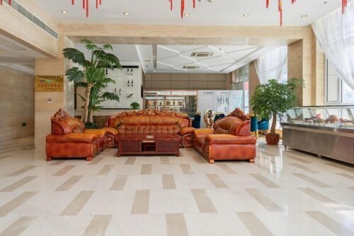 Dongpeng Holiday Hotel