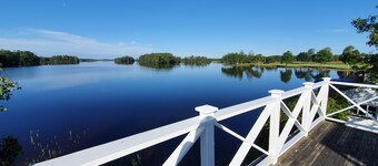 Off to the north: House Lena in southern Sweden for 2 - 4 people, directly on the lake